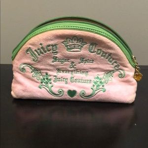 Cosmetic bag